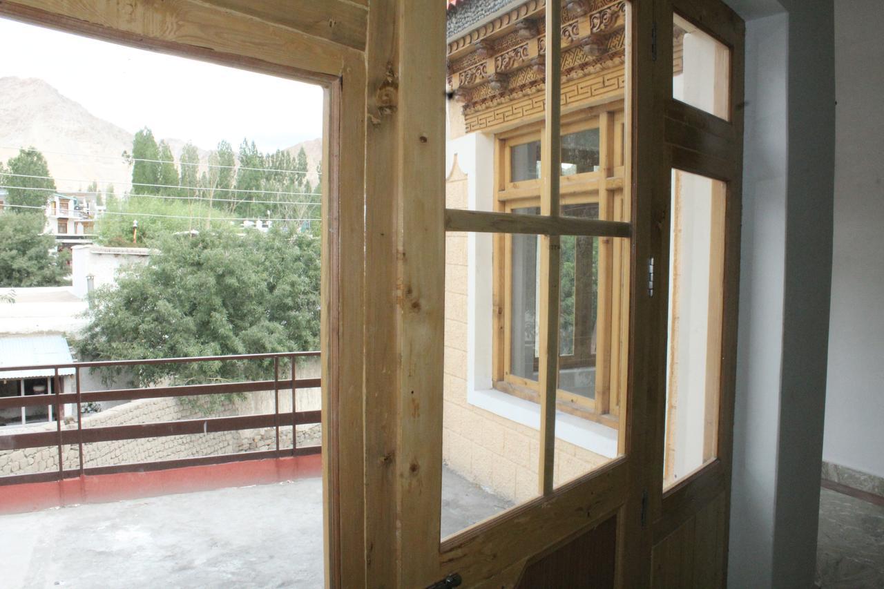 Hotel Kasdar Ladakh Léh Exteriér fotografie
